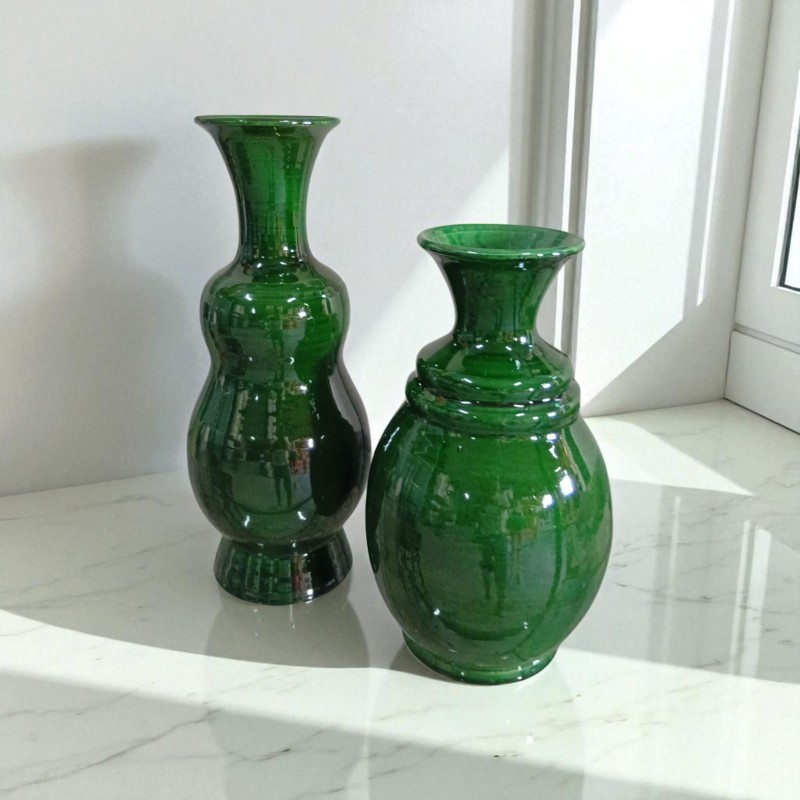 Set de 2 Jarrones Cerámica Artesanal Verde Boca Acampanada